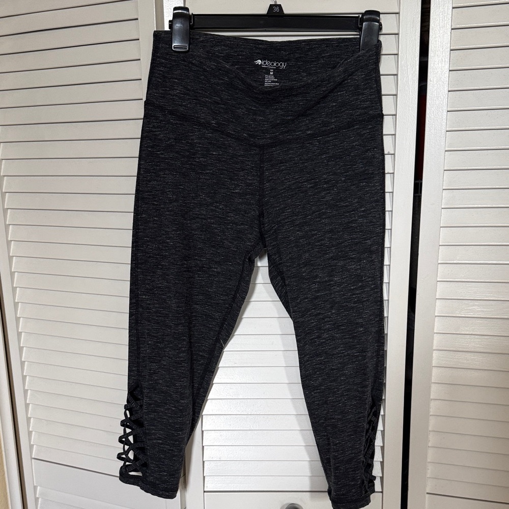 Ideology heathered charcoal  Crisscross detail Capri Leggings